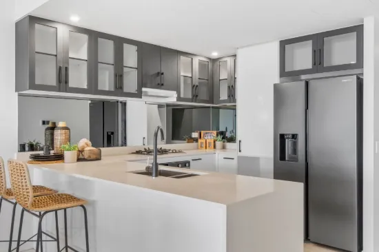 11202/5 Harbour Side Court, Biggera Waters, Qld 4216-Image