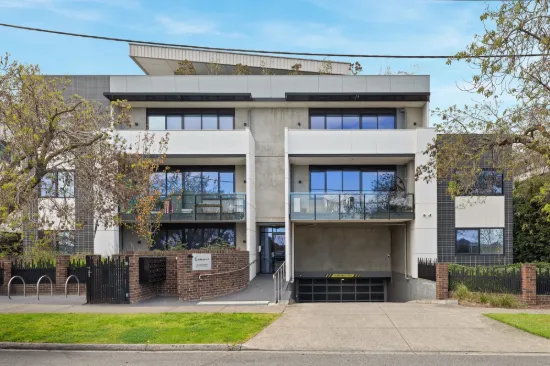 113/82 Bulla Road, Strathmore, Vic 3041