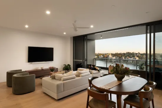 11306/600 Coronation Drive, Toowong, Qld 4066