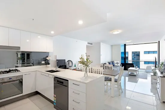 11309/5 Harbour Side Court, Biggera Waters QLD 4216-Image