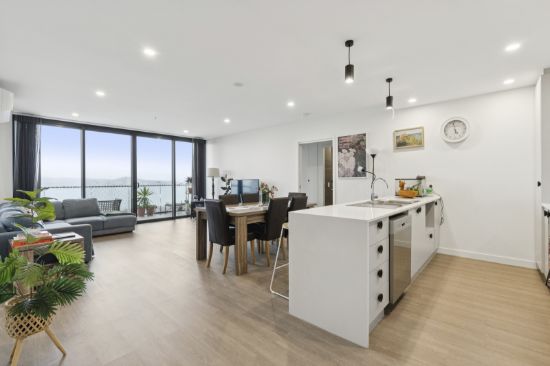 116/69 John Gorton Drive, Wright, ACT 2611