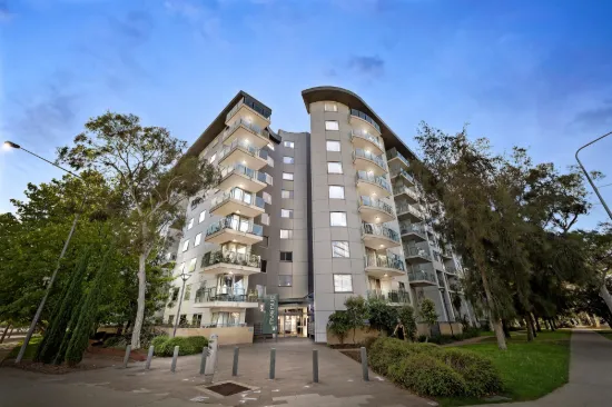 117/77 Northbourne Avenue, Turner, ACT 2612