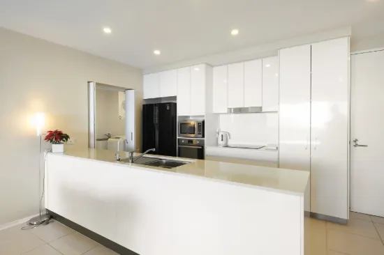 119/2729 Gold Coast Highway, Broadbeach, Qld 4218-Image