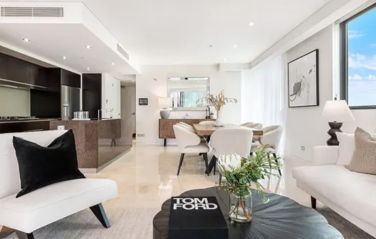 12/106 The Esplanade, Burleigh Heads, Qld 4220