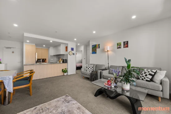 12/170 John Gorton Drive, Coombs, ACT 2611
