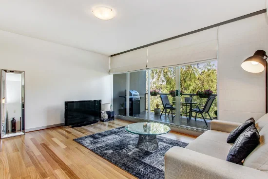 12/2 Horizon Drive, Maribyrnong, Vic 3032 - For Rent