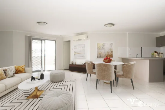 12/23-27 Commercial Drive, Springfield, Qld 4300