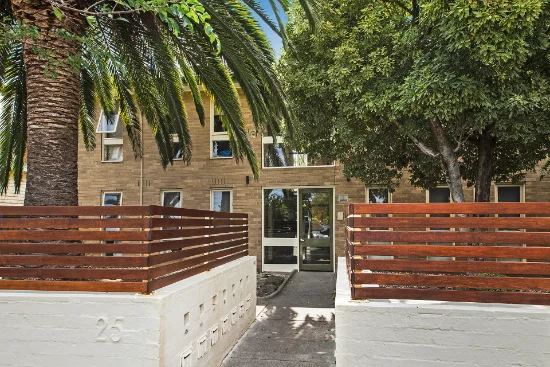 12/25 Royal Avenue, Glen Huntly, Vic 3163 - For Rent