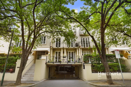 12/8 Wellington Crescent, East Melbourne, Vic 3002