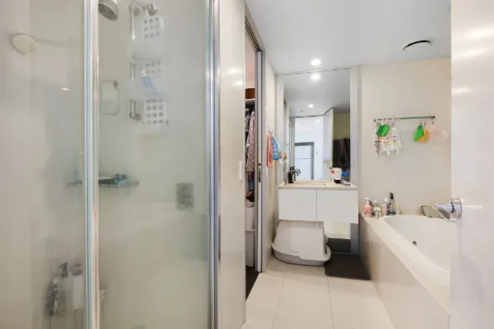 1203/9 Hamilton Avenue, Surfers Paradise, Qld 4217-Image