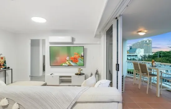 1212/24-26 Queensland Avenue, Broadbeach, Qld 4218-Image
