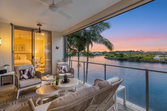 122/3 Pendraat Parade, Hope Island, Qld 4212