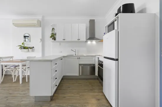 126/99 Griffith Street, Coolangatta, Qld 4225-Image