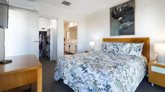 127/9 Beaches Village Circuit, Agnes Water, Qld 4677-Image