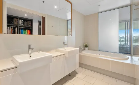 128/37 Harbour Road, Hamilton, Qld 4007-Image