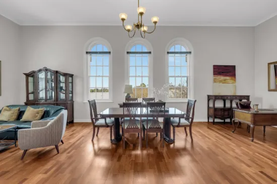 129 Wiltshire Drive, Kew, Vic 3101