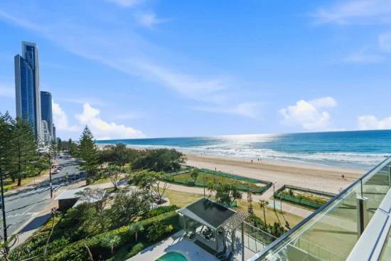 13/1 The Esplanade, Surfers Paradise, Qld 4217