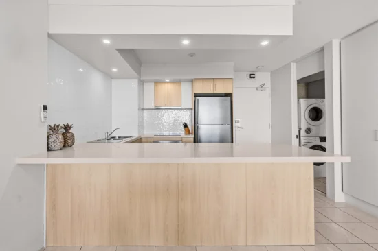 13/1 The Esplanade, Surfers Paradise, Qld 4217-Image