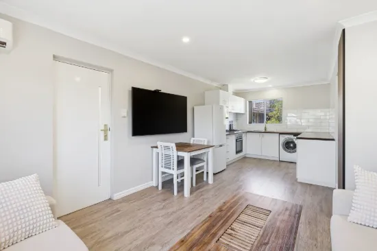 13/1055 Albany Highway, St James, WA 6102