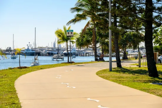 13/11-17 Hughes Avenue, Main Beach, Qld 4217-Image
