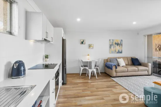 13/2 Delaronde Drive, Success, WA 6164