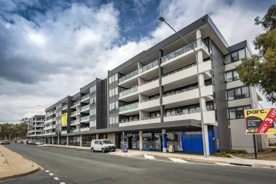 13/2 Henshall Way, Macquarie, ACT 2614