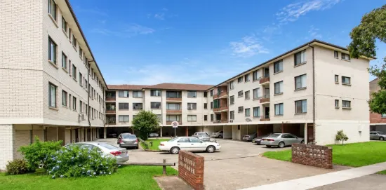13/22 Remembrance Avenue, Warwick Farm, NSW 2170