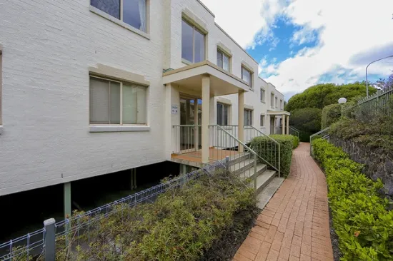 13/41 Leahy Close, Narrabundah, ACT 2604