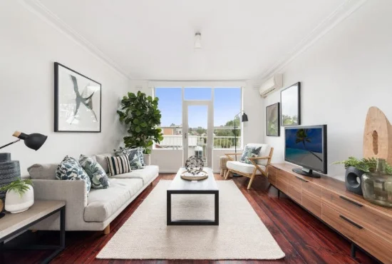 13/49 Hyde Street, Footscray, Vic 3011