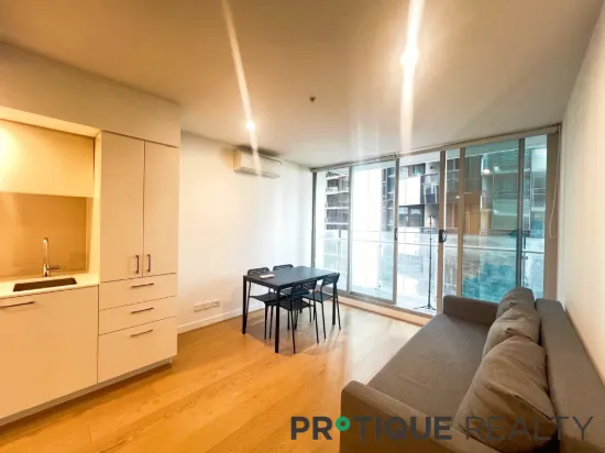 1301/36 La Trobe Street, Melbourne, Vic 3000