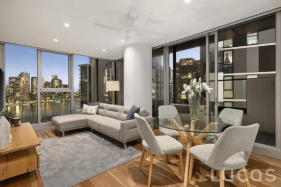 1308/241 Harbour Esplanade, Docklands, Vic 3008