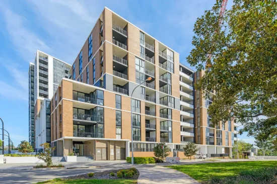 1323/1 Maple Tree Road, Westmead, NSW 2145