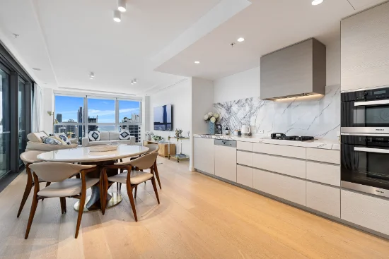 13301/36 Old Burleigh Rd, Surfers Paradise, Qld 4217