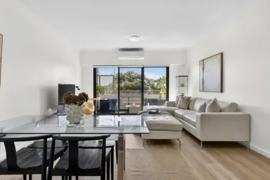 14/1 Walsh Loop, Joondalup, WA 6027