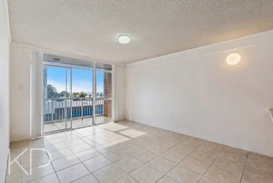 14/120 The Esplanade, Surfers Paradise, Qld 4217