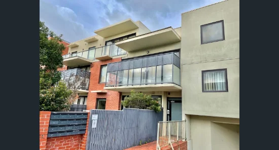 14/28 Burton Avenue, Clayton, Vic 3168