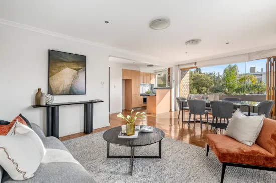 14/411 Toorak Road, Toorak, Vic 3142