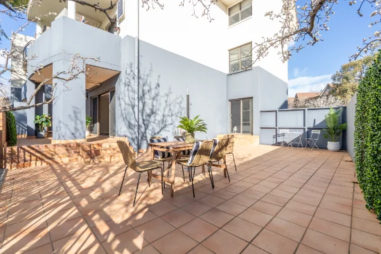 14/7 Eldridge Crescent, Garran, ACT 2605