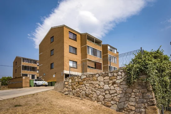14/83 Derrima Road, Queanbeyan, NSW 2620