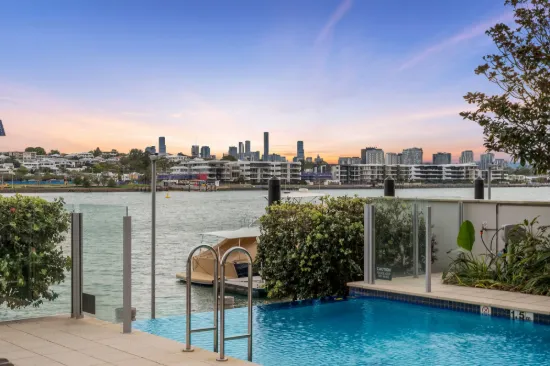 140/37 Harbour Road, Hamilton, Qld 4007-Image