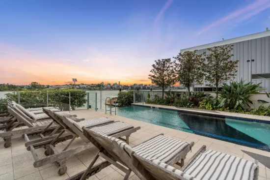 140/37 Harbour Road, Hamilton, Qld 4007-Image