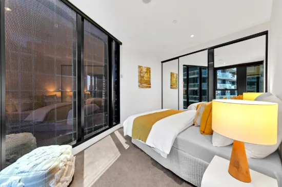 1401/8 Bowen Crescent, Melbourne, Vic 3004-Image