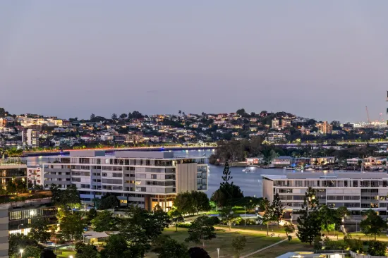 1402/70 Longland Street, Newstead, Qld 4006