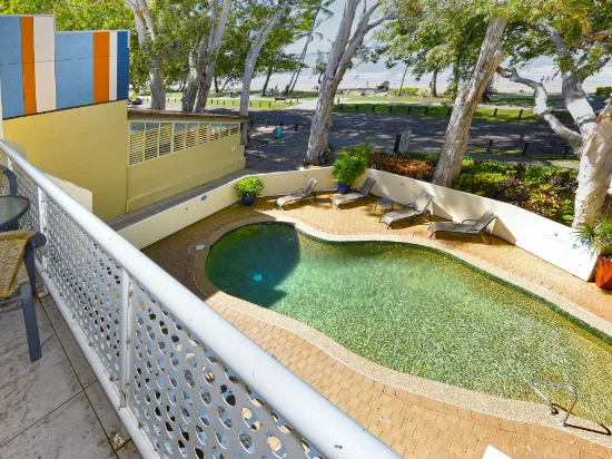 15/131 Williams Esplanade, Palm Cove, Qld 4879 - For Rent