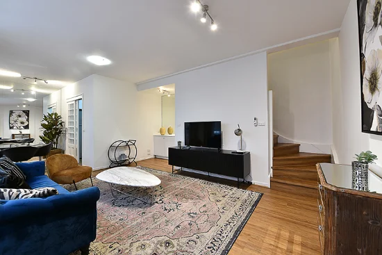 15/151 La Trobe Street, Melbourne, Vic 3000