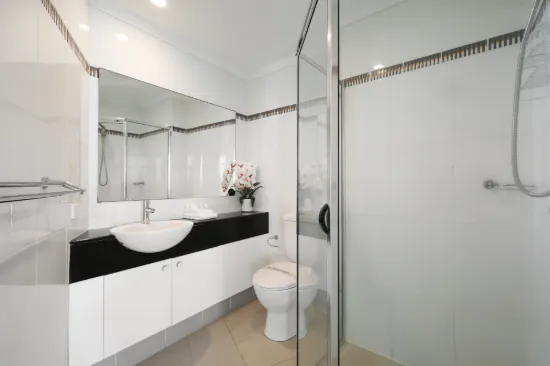 15/5 Woodroffe Avenue, Main Beach, Qld 4217-Image