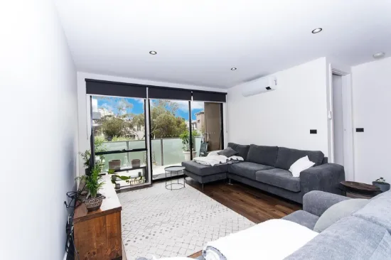 15/6 Crefden Street, Maidstone, Vic 3012