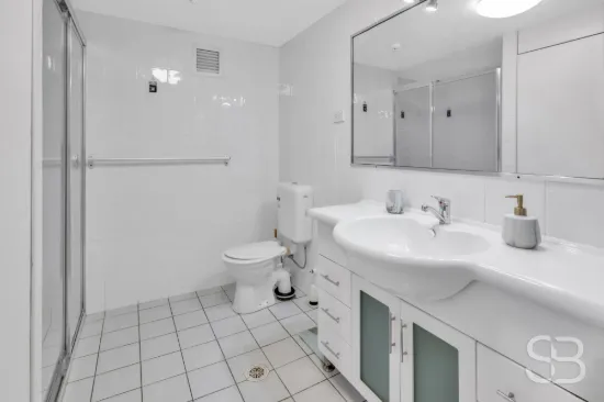 1505/70 Remembrance Drive, Surfers Paradise, Qld 4217-Image