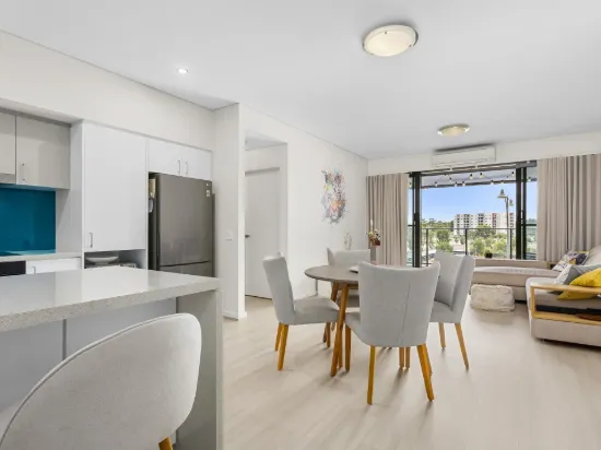 155/2 Signal Terrace, Cockburn Central WA 6164-Image