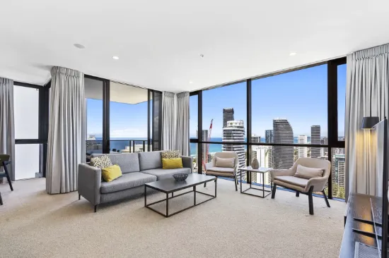 158/31 Queensland Avenue, Broadbeach, Qld 4218